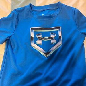 Boys Under Armour athletic fit shirt.